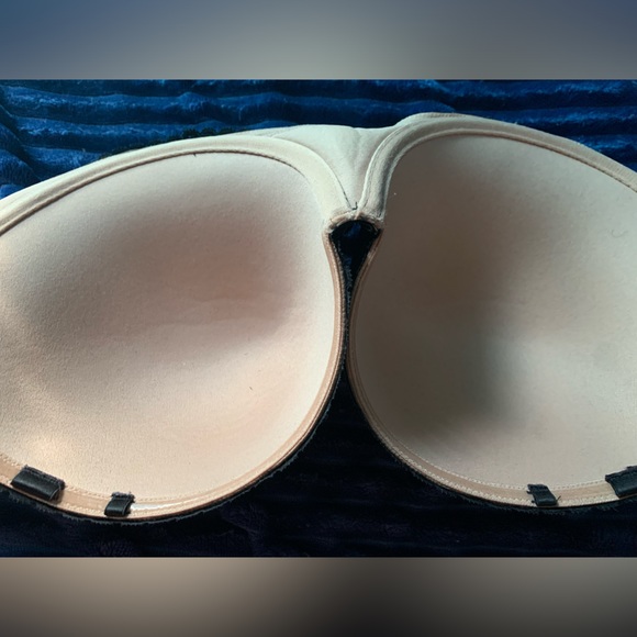 Torrid Push Up Strapless Bra - Picture 5 of 7